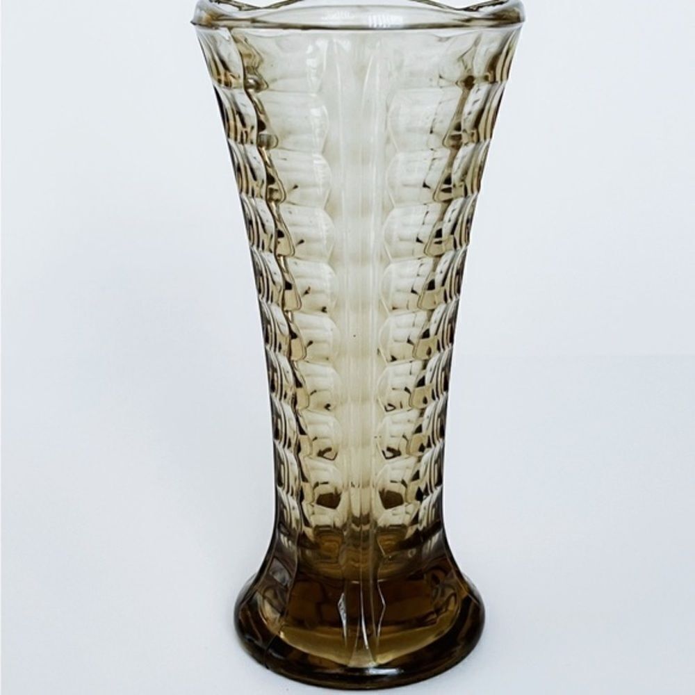 Vintage Fidenza Smokey Gray Glass Vase​ - Picture 2 of 10